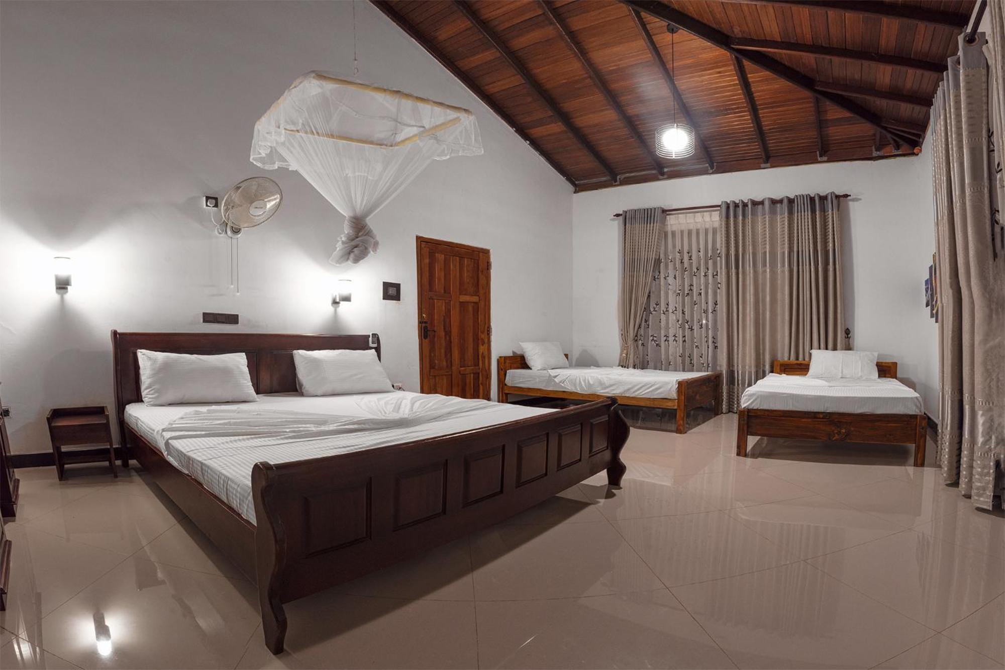 Gold Crown Residence Dambulla Exterior foto
