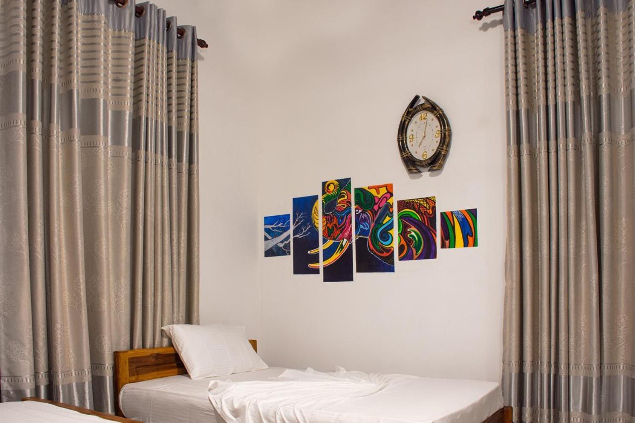 Gold Crown Residence Dambulla Exterior foto